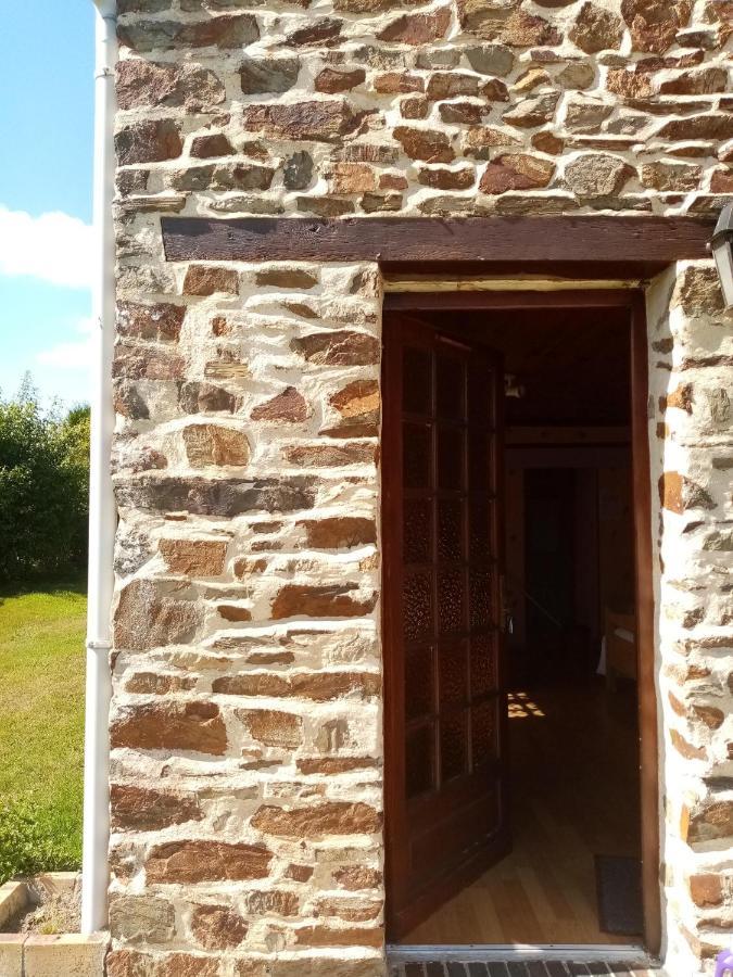 La Petite Boulangerie, Chambre D'Hotes Independante Vaubadon Exterior foto