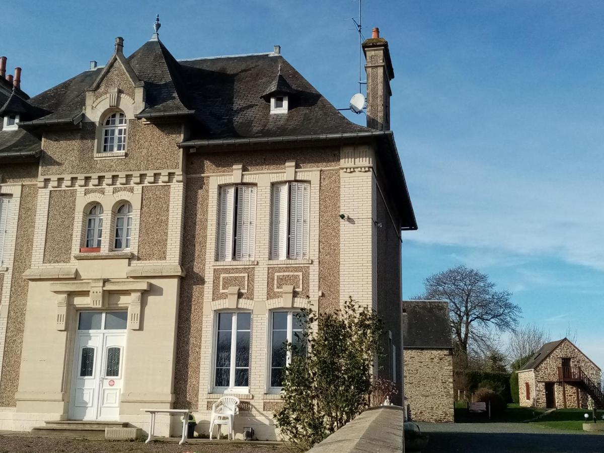 La Petite Boulangerie, Chambre D'Hotes Independante Vaubadon Exterior foto